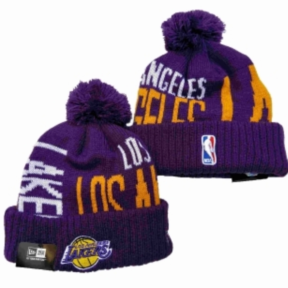 Nfl and Nba Beanies - Picture 3 of 3